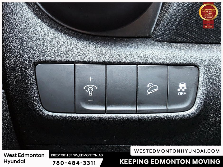 2023 Hyundai Kona 2.0L Essential-6