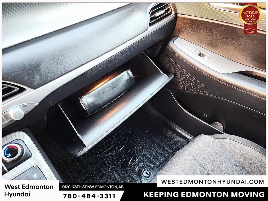 2020 Hyundai Palisade Essential-29