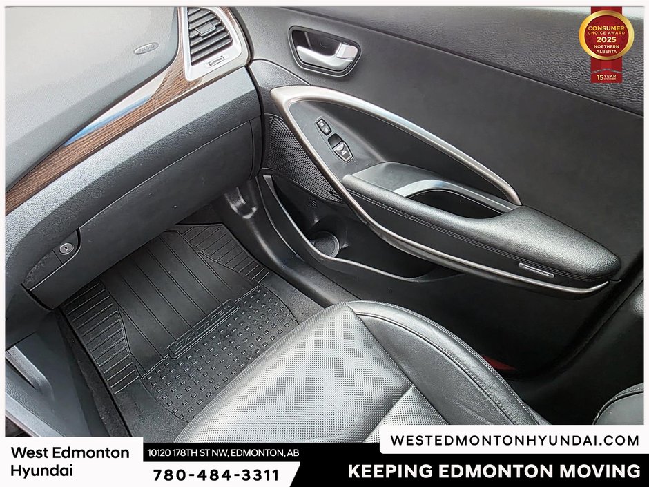 2017 Hyundai Santa Fe XL Limited-15