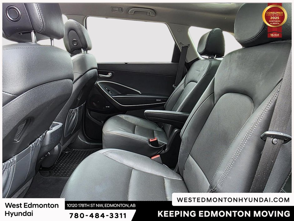 2017 Hyundai Santa Fe XL Limited-13