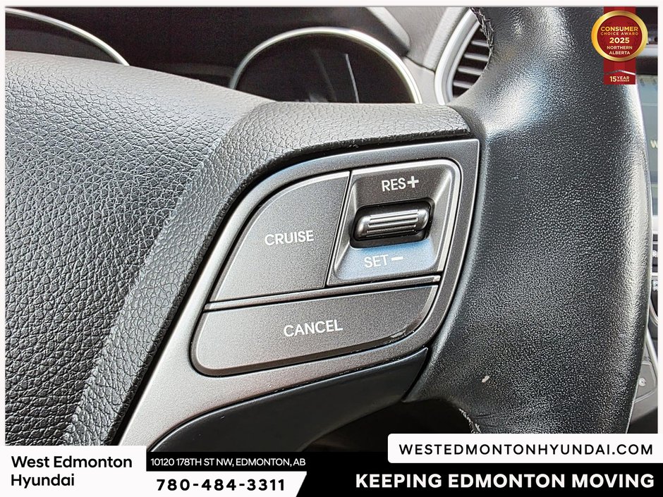 2017 Hyundai Santa Fe XL Limited-24