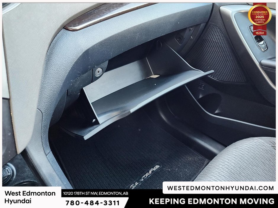 2018 Hyundai Santa Fe XL Base-24