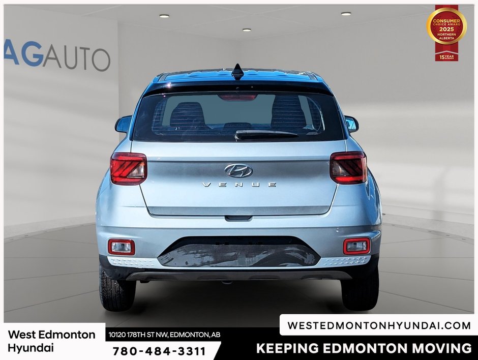 2022 Hyundai Venue Essential-3