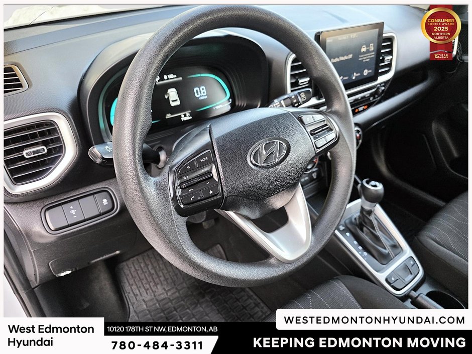 2023 Hyundai Venue Essential-19