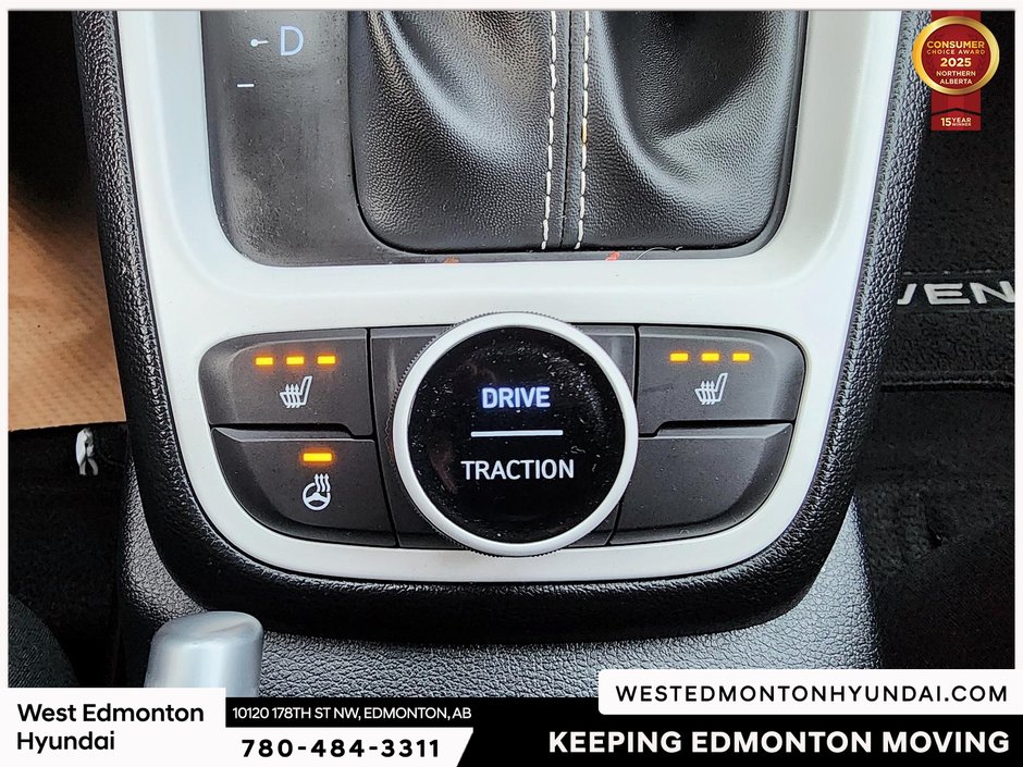 2024 Hyundai Venue Preferred-26