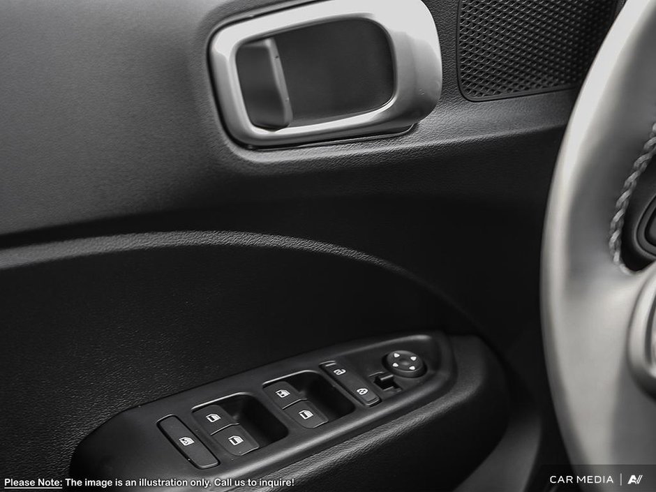 2025 Hyundai Venue Essential-15