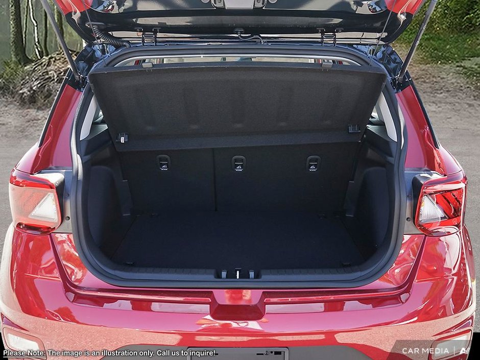 2025 Hyundai Venue Preferred Two-tone-6