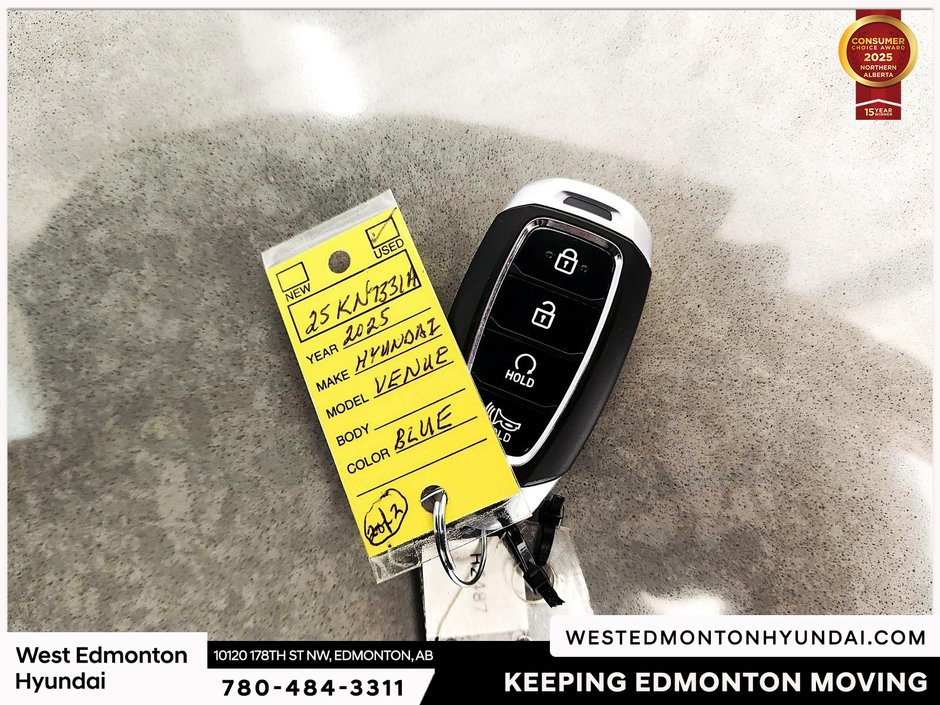 2025 Hyundai Venue Preferred-35