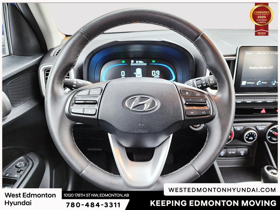 2025 Hyundai Venue Preferred-17