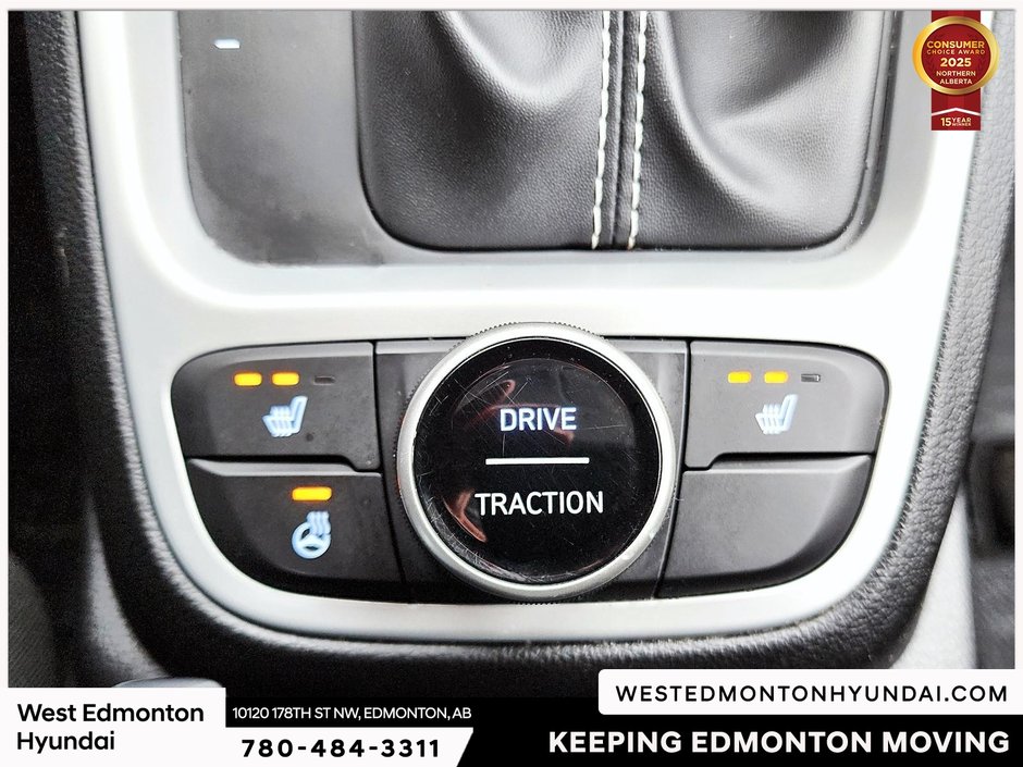 2025 Hyundai Venue Preferred-29