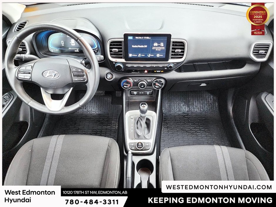 2025 Hyundai Venue Preferred-16