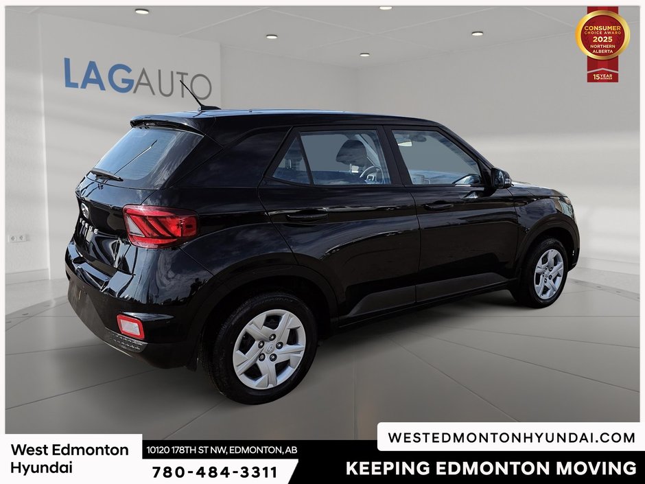 2025 Hyundai Venue Essential-8