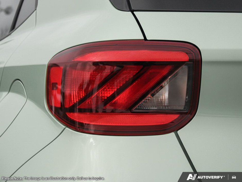 2026 Hyundai Venue Preferred Two-tone-10