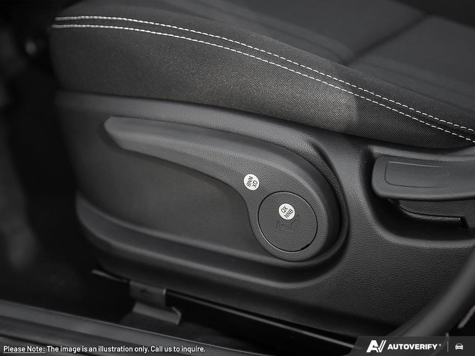 2026 Hyundai Venue Preferred Two-tone-26