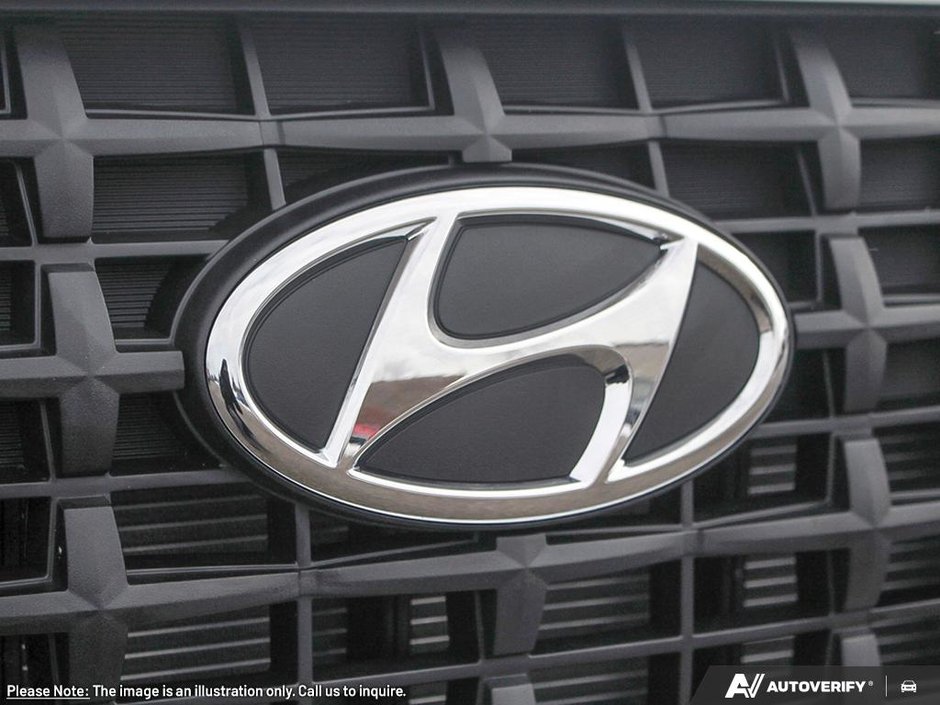 2026 Hyundai Venue Preferred Two-tone-8