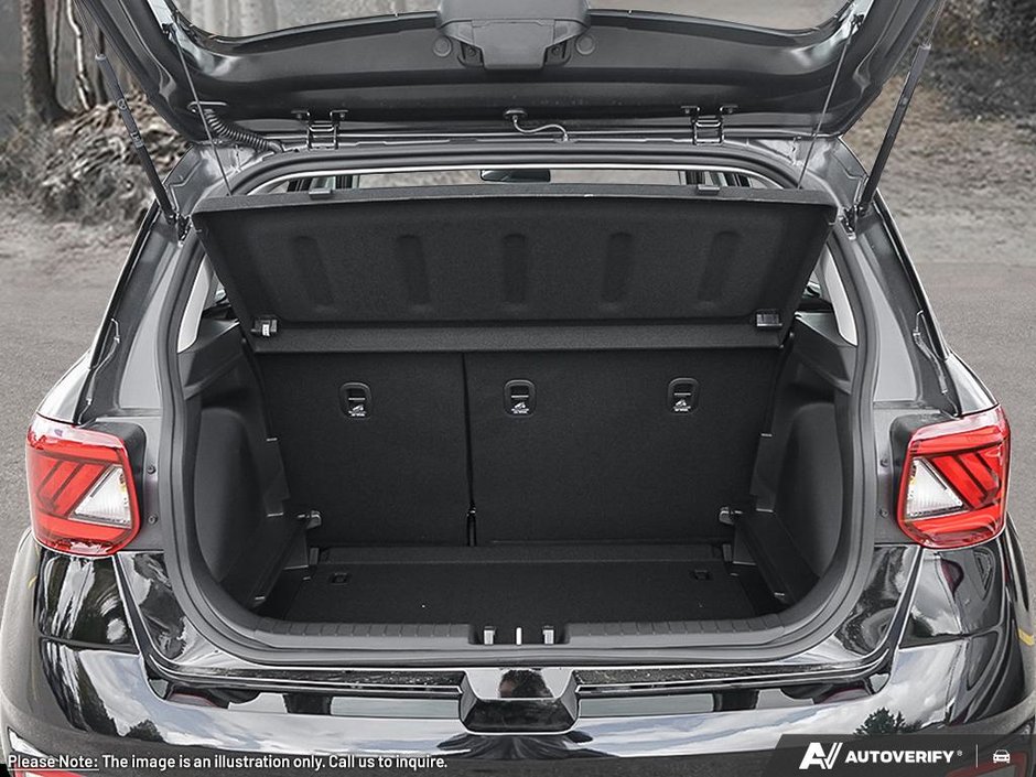 2026 Hyundai Venue Essential-6