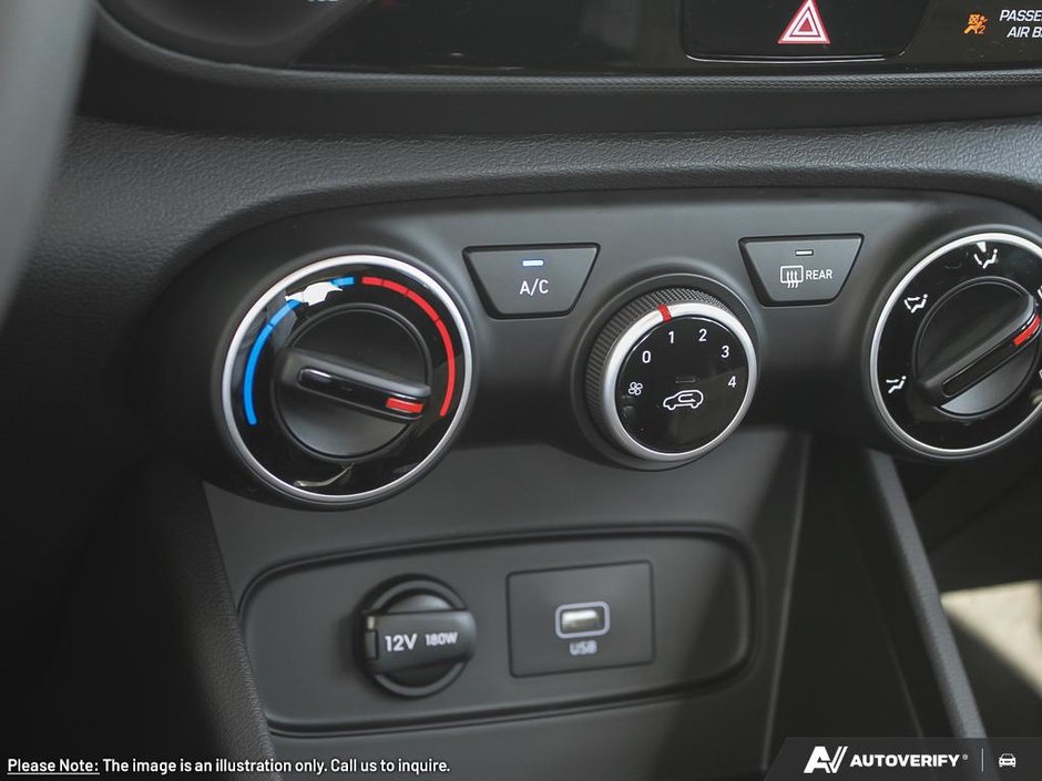 2026 Hyundai Venue Essential Two-tone-20