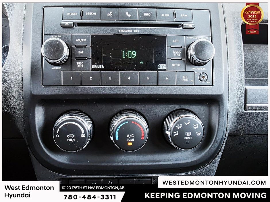 2011 Jeep Compass North-15