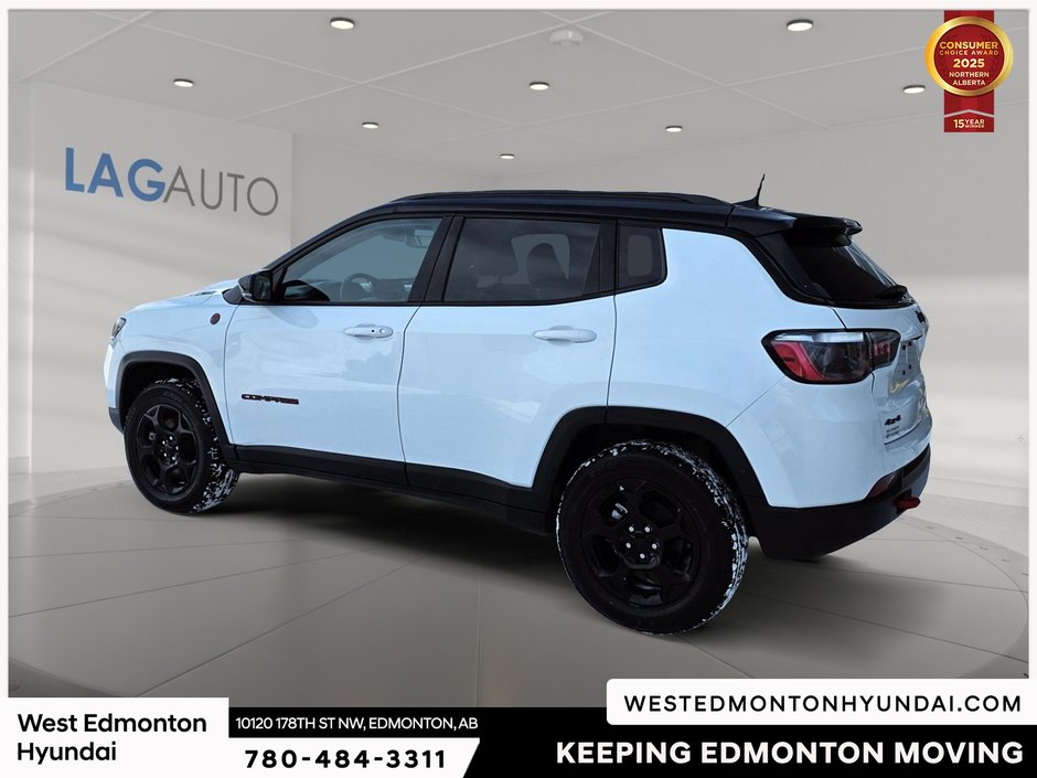 2024 Jeep Compass Trailhawk-5