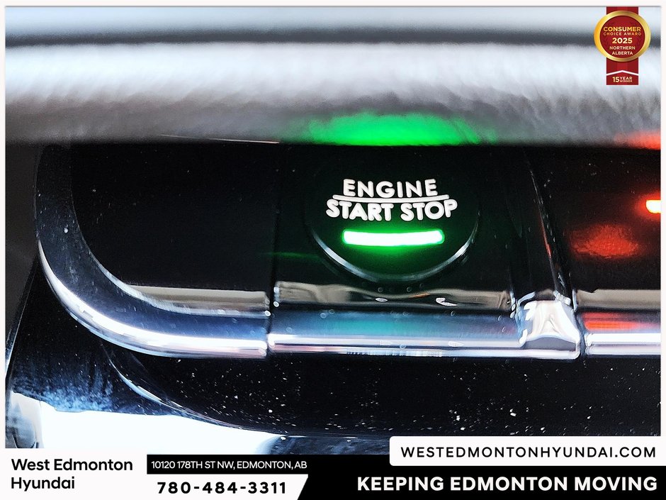 2023 Lincoln Corsair Plug-In Hybrid Grand Touring-31