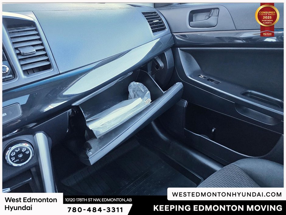 2016 Mitsubishi Lancer ES-27