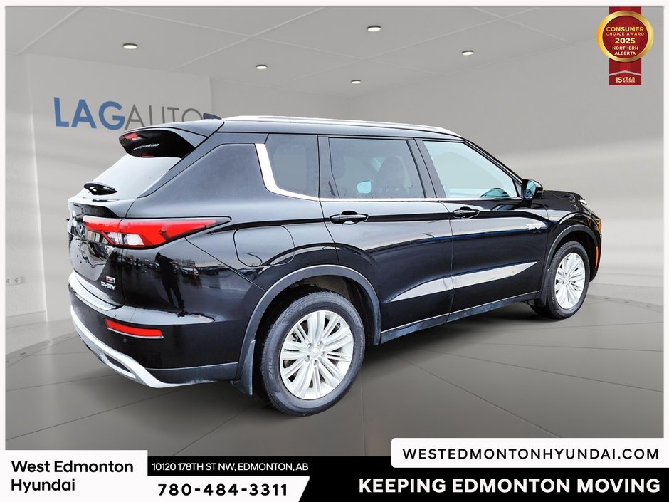 2023 Mitsubishi Outlander PHEV LE-9