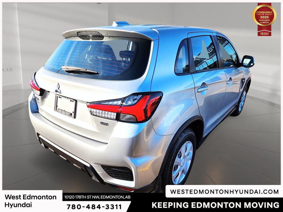 2024 Mitsubishi RVR ES-8