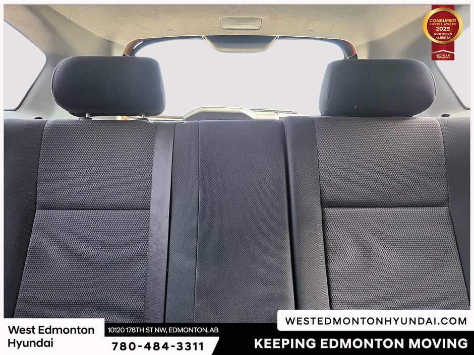 2005 Pontiac Vibe Base-18