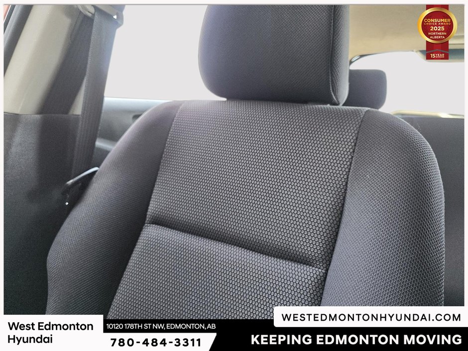 2005 Pontiac Vibe Base-17
