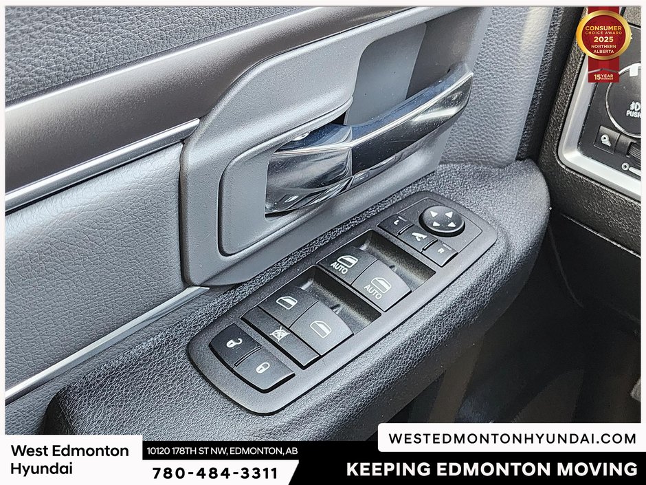 2023 Ram 1500 Classic SLT-19