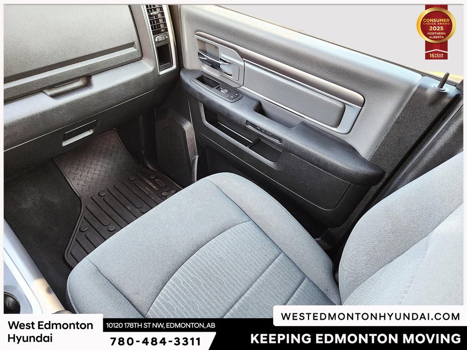 2023 Ram 1500 Classic SLT-15