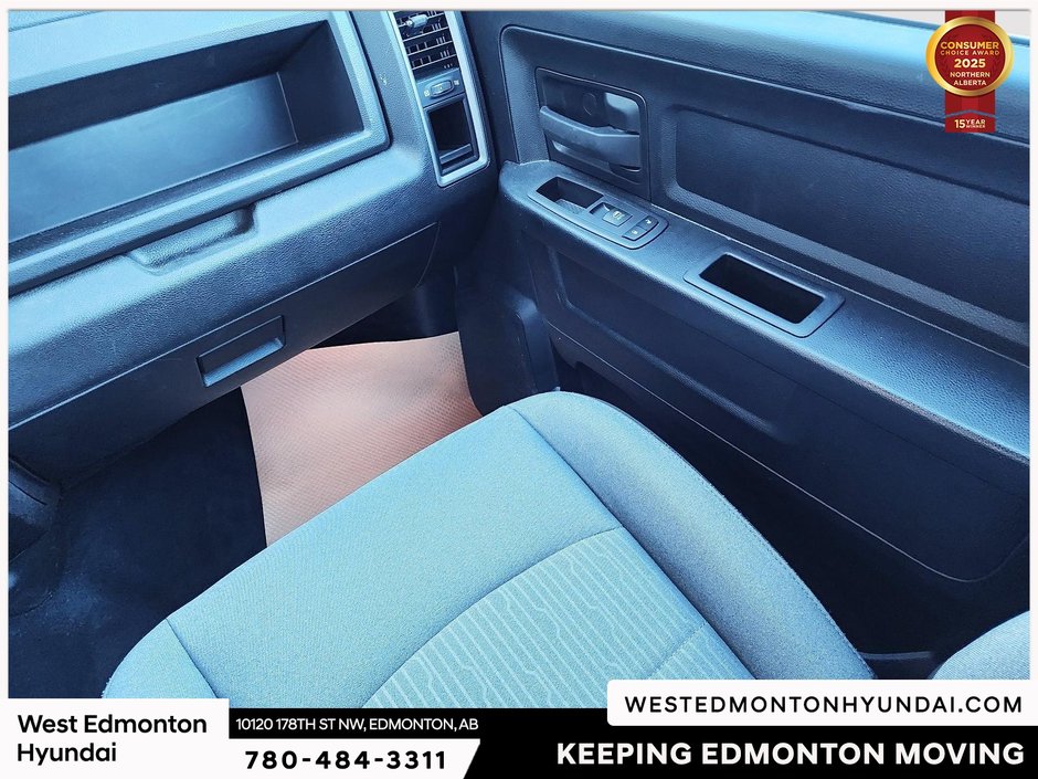 2023 Ram 1500 Classic Express-12