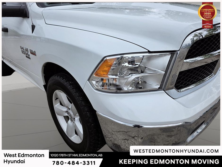 2023 Ram 1500 Classic SLT-11