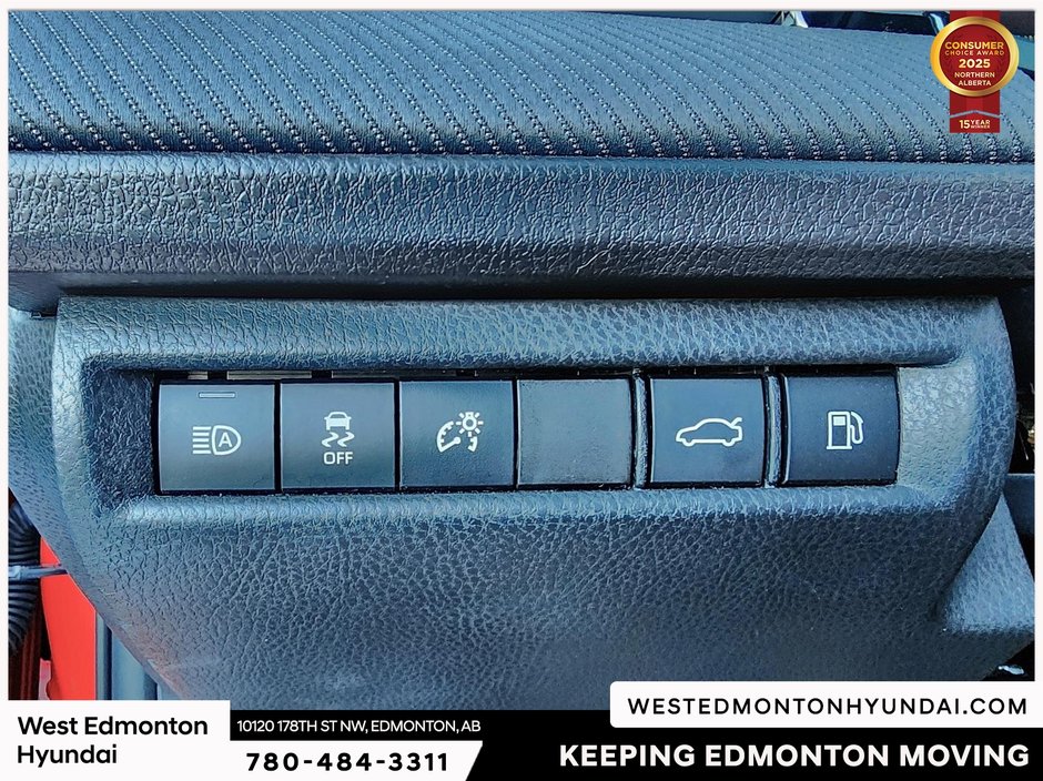 2025 Toyota Camry XSE-16