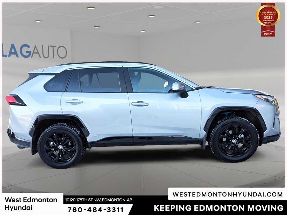 2023 Toyota RAV4 Hybrid SE-9