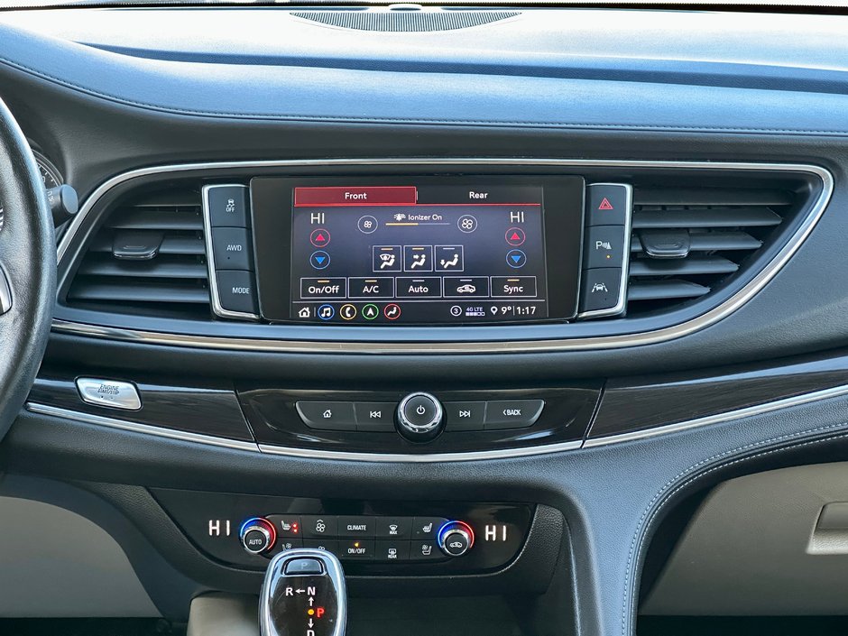 2021 Buick Enclave Premium-12