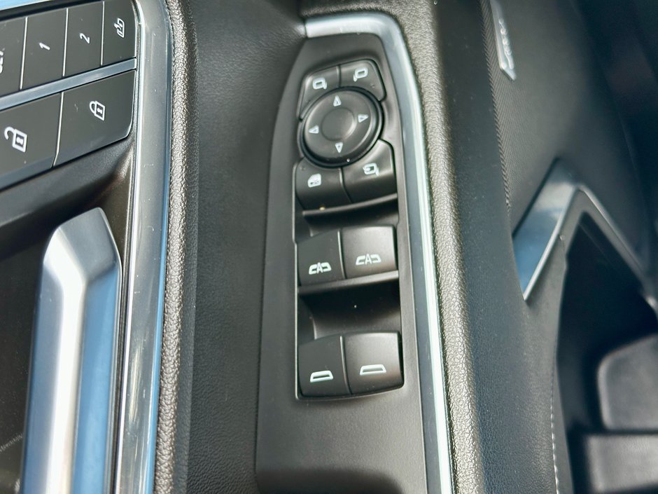 2023 Chevrolet Silverado 1500 LTZ-16