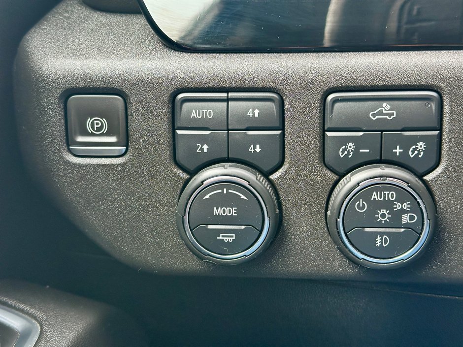 2023 Chevrolet Silverado 1500 RST-14