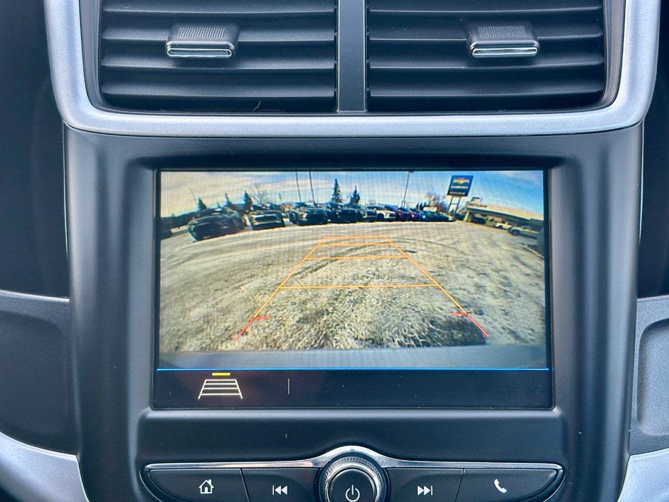 2018 Chevrolet Sonic LT-11