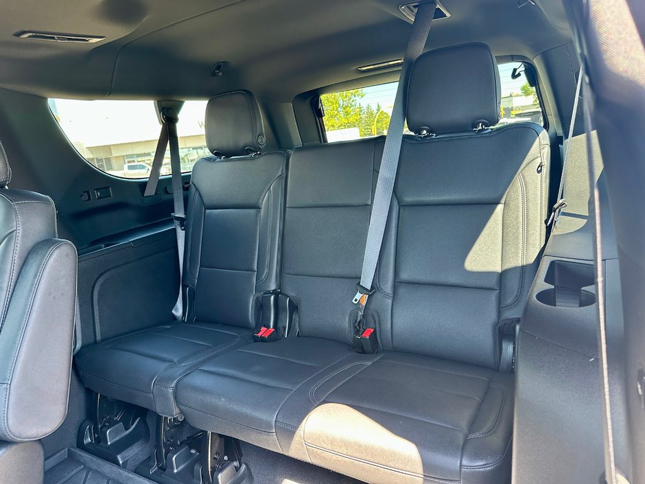 2023 Chevrolet Suburban Z71-8