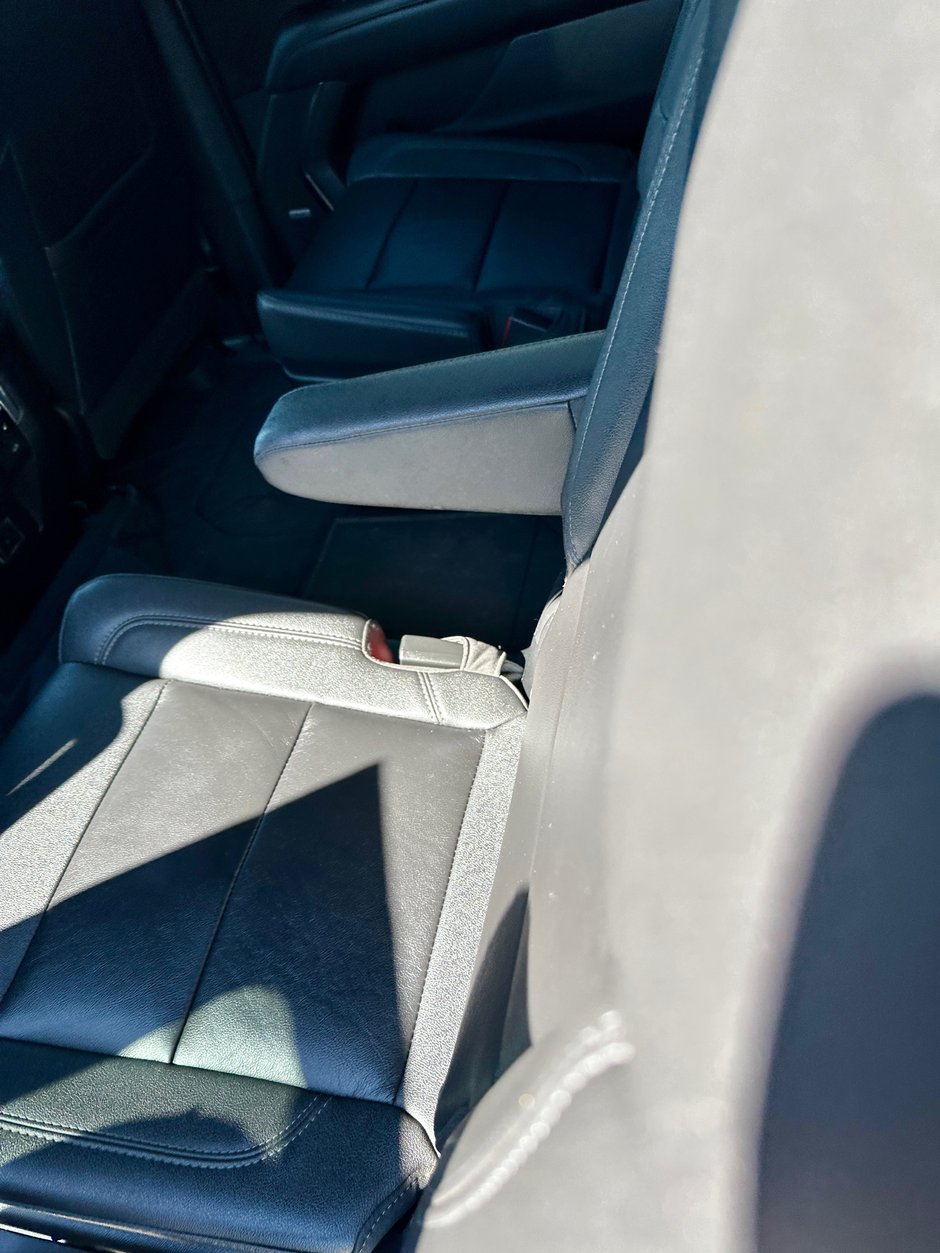 2023 Chevrolet Suburban Z71-7