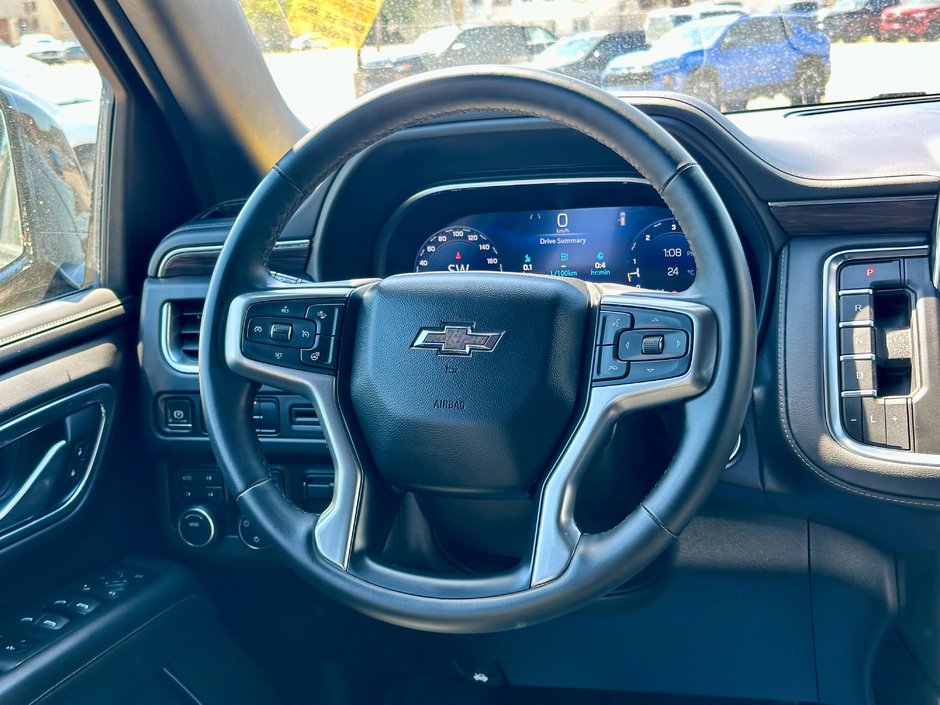 2023 Chevrolet Suburban Z71-14