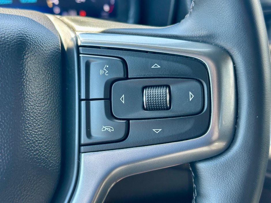 2023 Chevrolet Suburban Z71-22