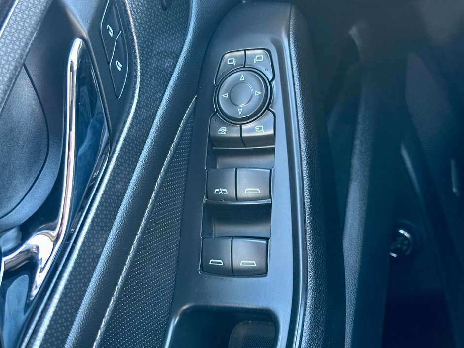 2022 Chevrolet Traverse Premier-20