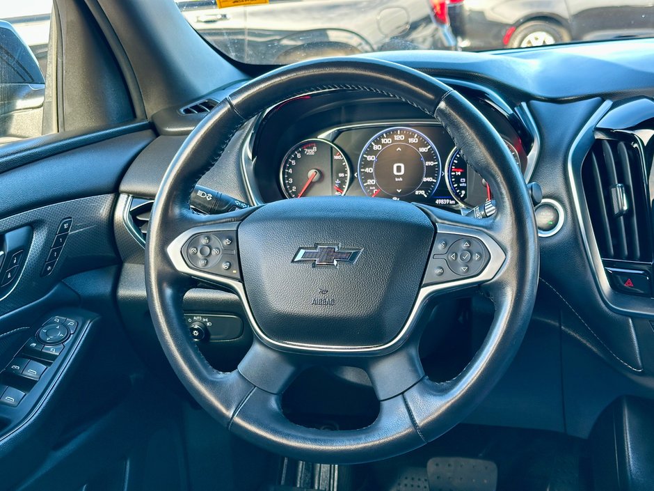 2022 Chevrolet Traverse Premier-13