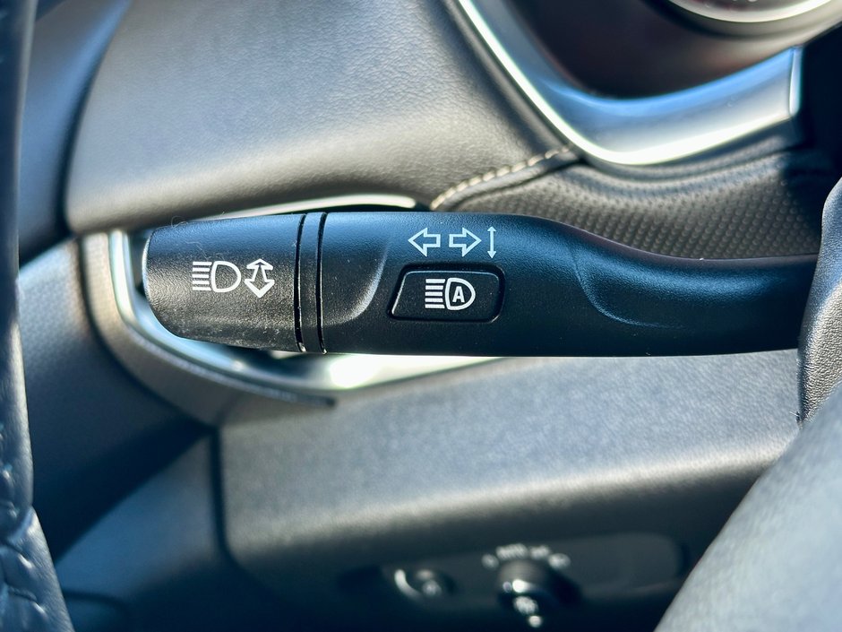 2022 Chevrolet Traverse Premier-18