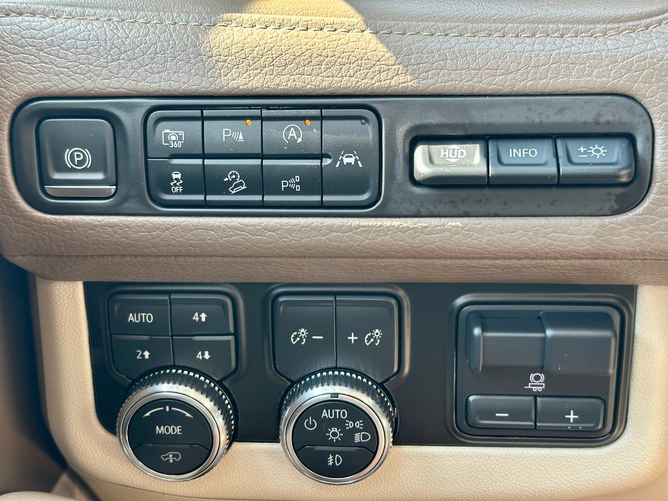 2024 GMC Yukon XL Denali-19