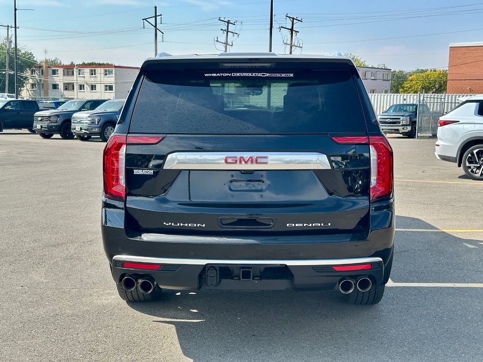 2024 GMC Yukon XL Denali-3