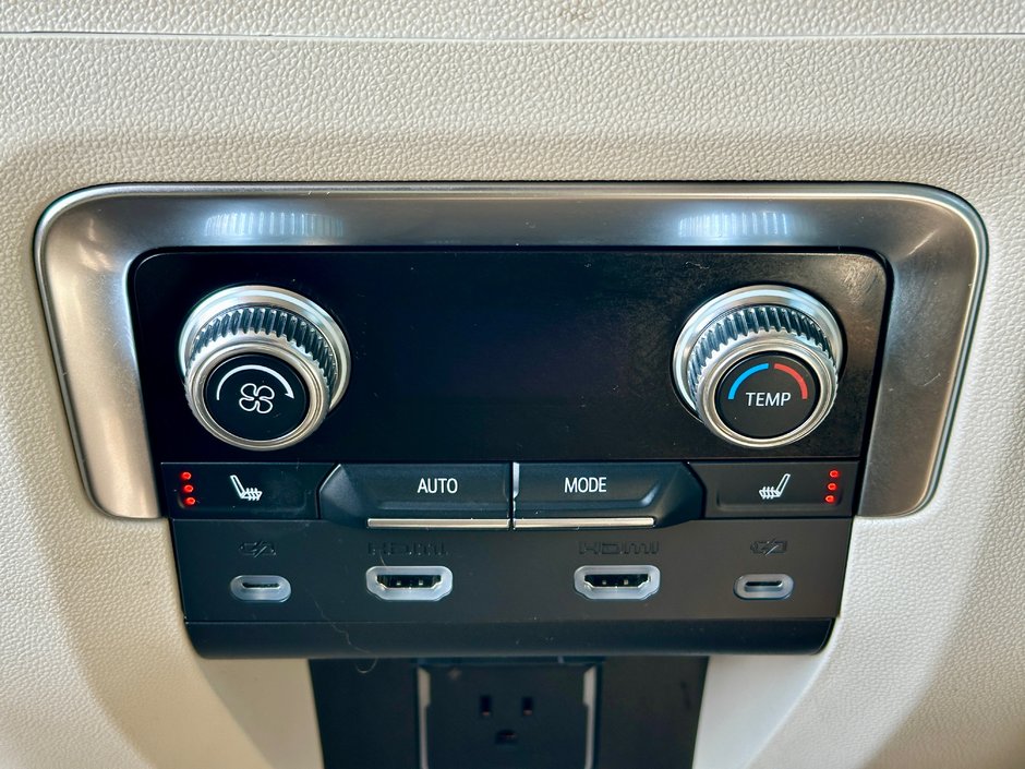 2024 GMC Yukon XL Denali-10