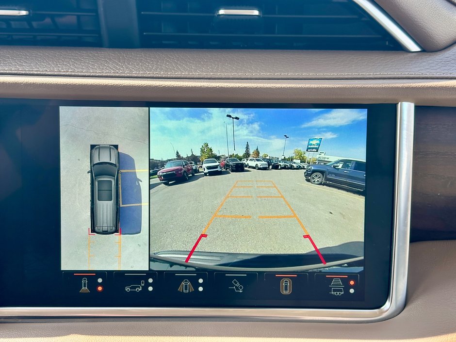 2024 GMC Yukon XL Denali-17